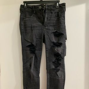 AMERICAN EAGLE- Charcoal ripped jeans